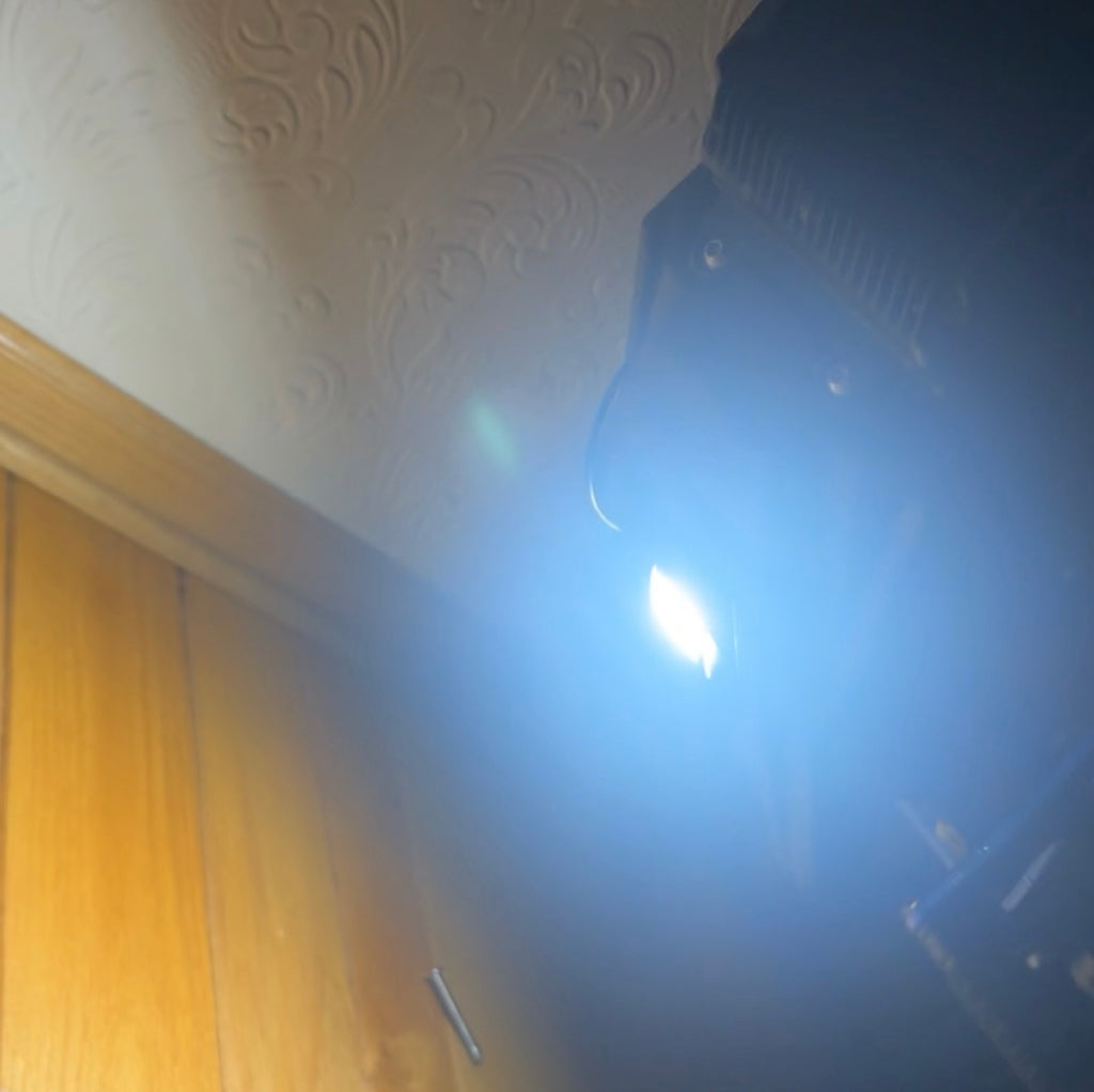 Plug & play wheelie light for Ultra Bee