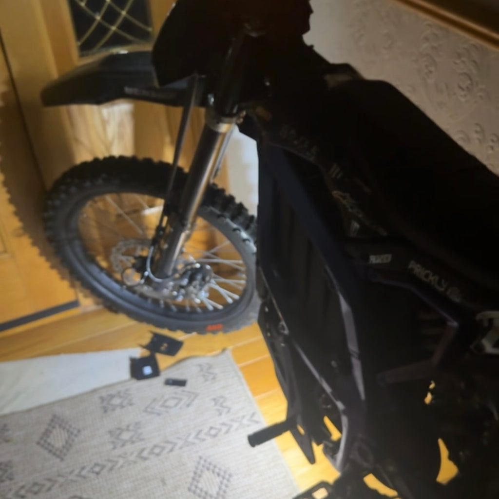 Plug & play wheelie light for Ultra Bee