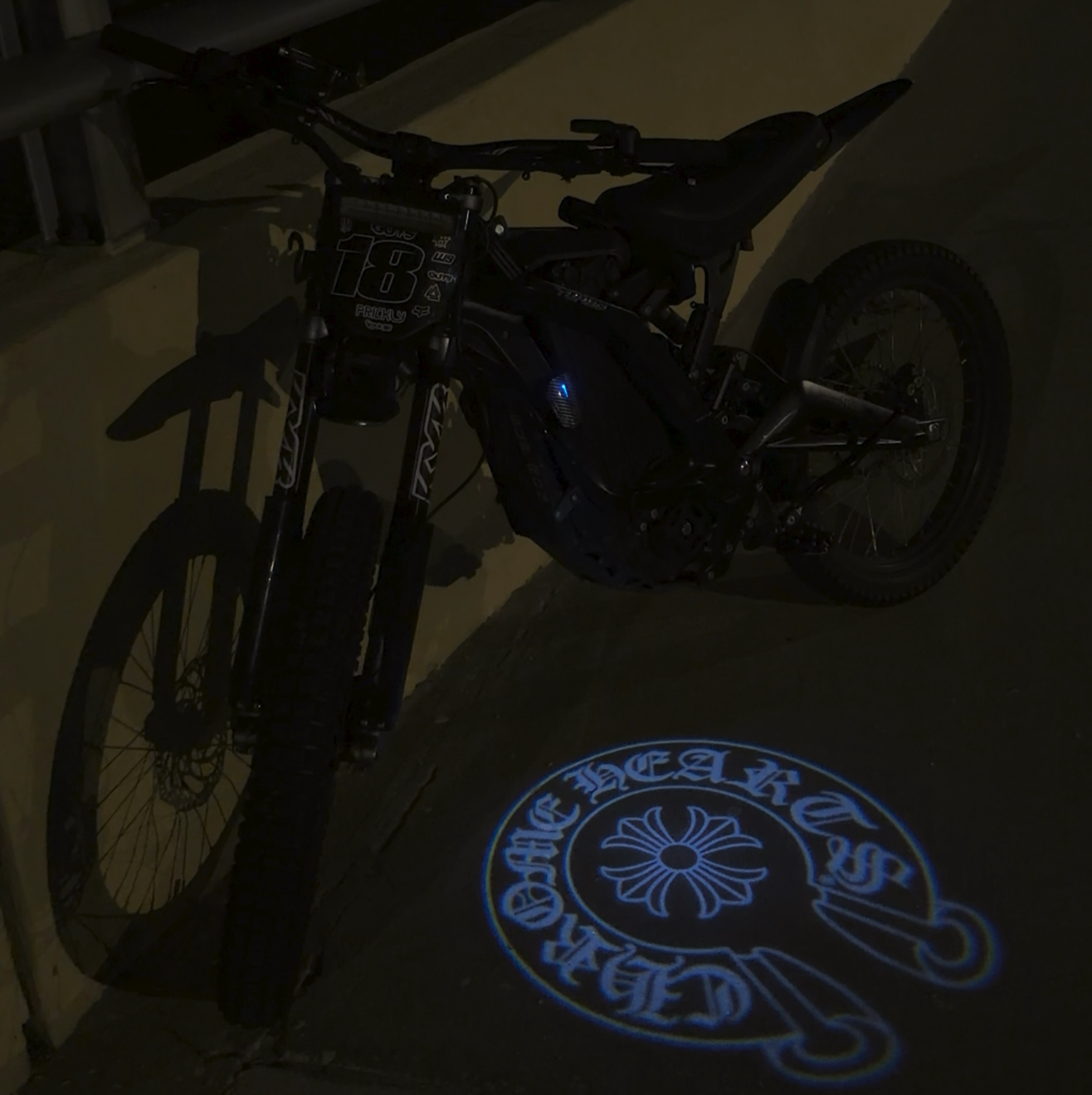 SurLight (Chrome Hearts)