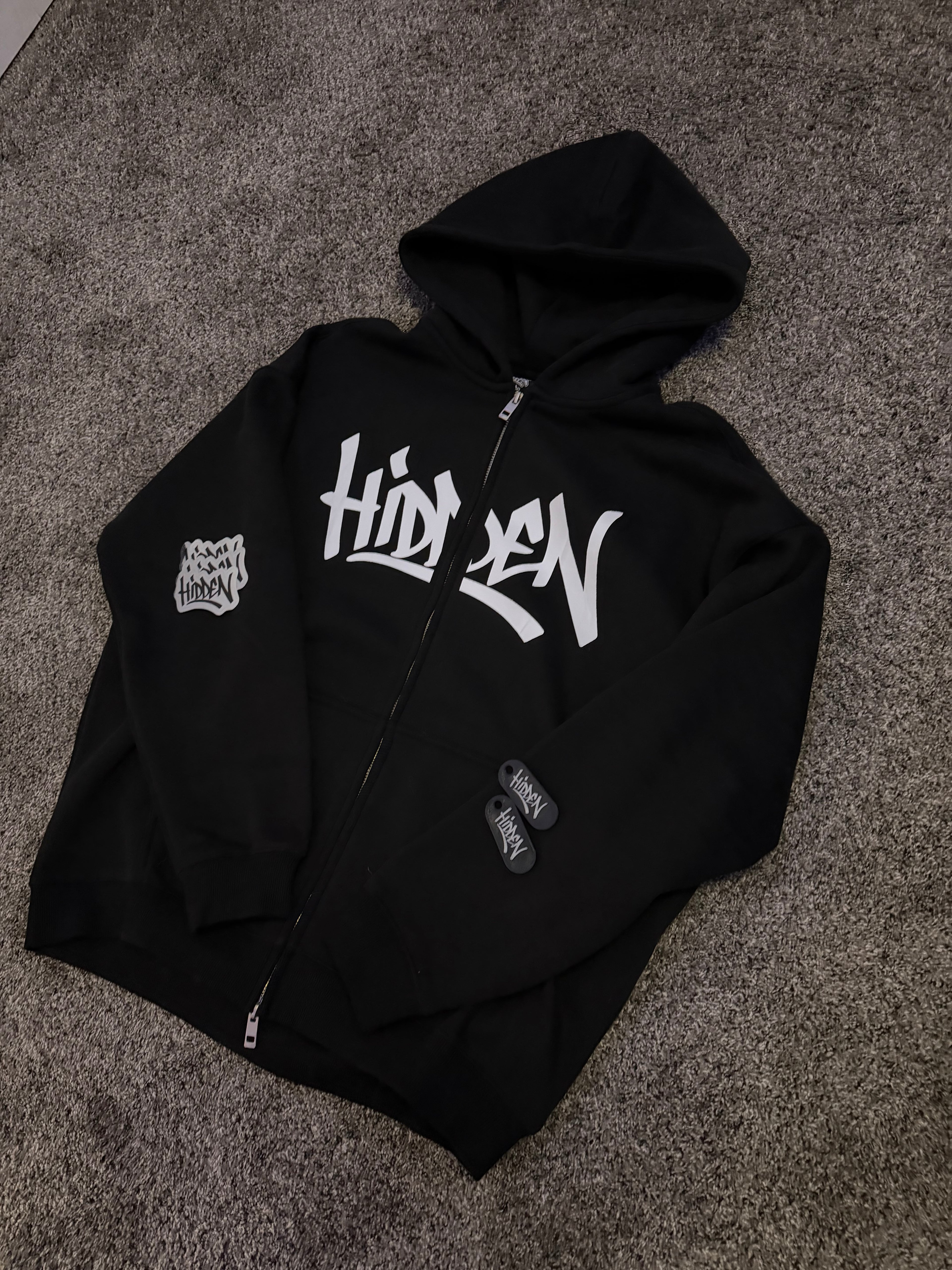 Hidden classic zip up